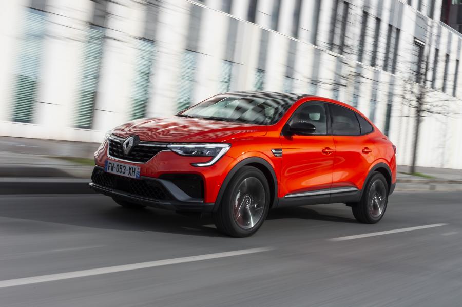 Renault Arkana R.S. Line 2021 года  (WW) (фото 2 из 22)